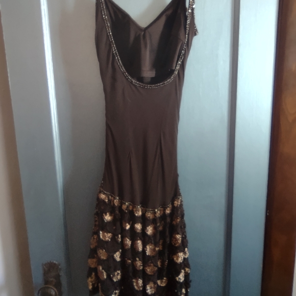 Sue Wong - Picture 2 of 3